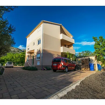 Kuco Starigrad Paklenica