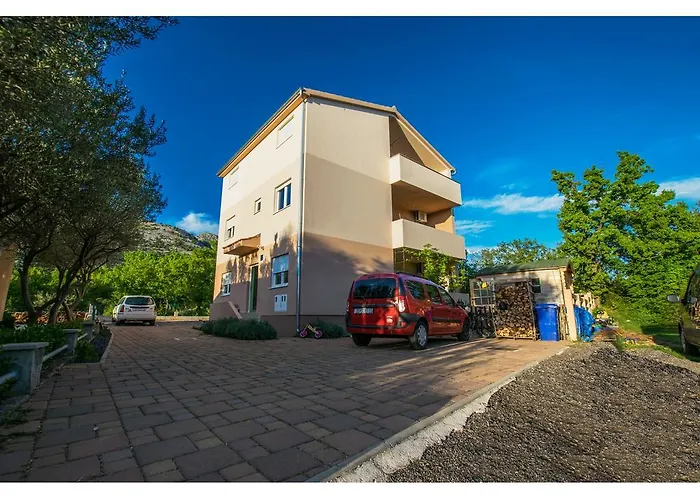 Kuco Starigrad Paklenica